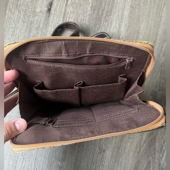 Relic Brown Leather Crossbody Bag - Picture 5 of 9